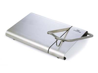 Ostskärare, 27,5x21x3 cm