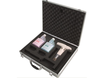 Digitaltermometer PH Testo 205 en hand